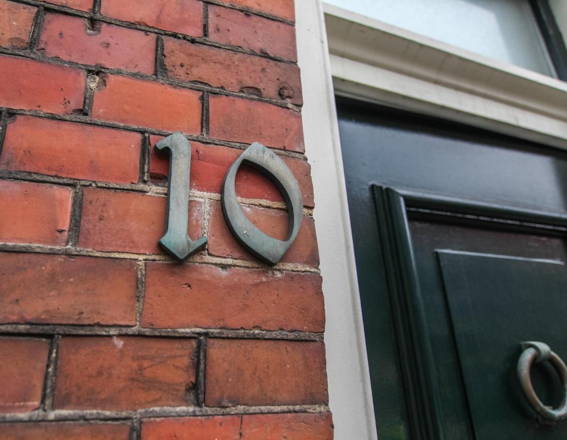 Loge 10 Free Parkingspot - Shippershouse With Kitchen And Bar Apartment Groningen Bagian luar foto